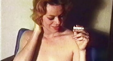 sex vietshup Brunette phim sex vo chong điên cuồng muốn fuck trong ass.